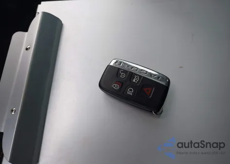 2018 Jaguar Xe 25T z USA, uszkodzony, nr VIN SAJAR4FX6JCP35914